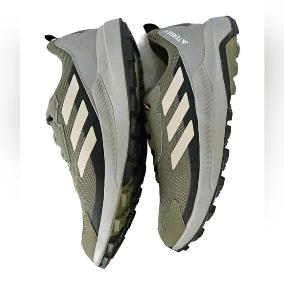 Adidas Anylander Mid Hiking Shoes in Olive Green Mens Size 13M